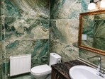photo_low256446