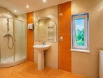 photo_low256896