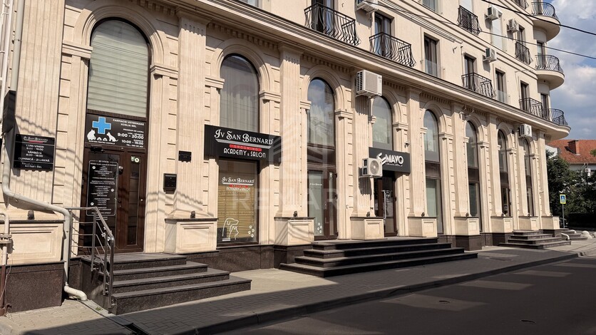 photo256041