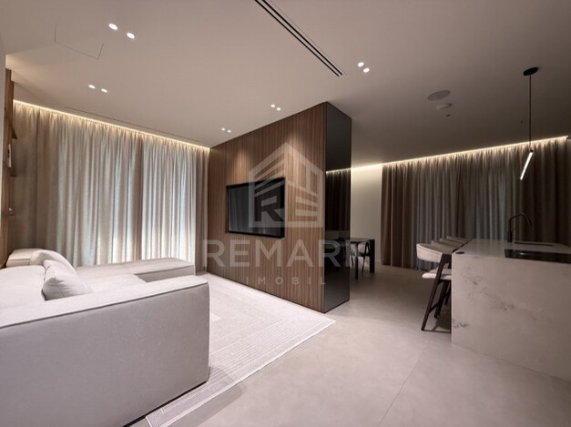 photo256920
